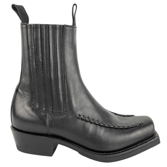 Sz 37 NIB $745 Hereu Agulla boots